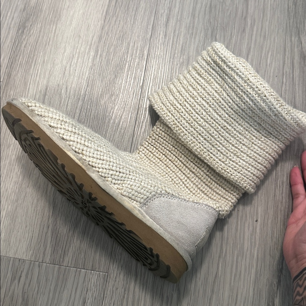UGG Cream Knit Winter Boots - Picture 4 of 7